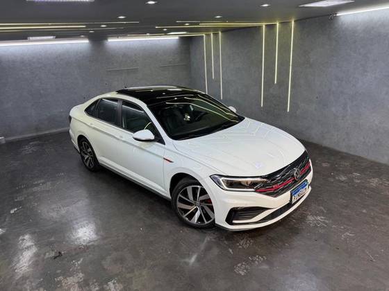 VOLKSWAGEN JETTA 2.0 350 TSI GASOLINA GLI DSG